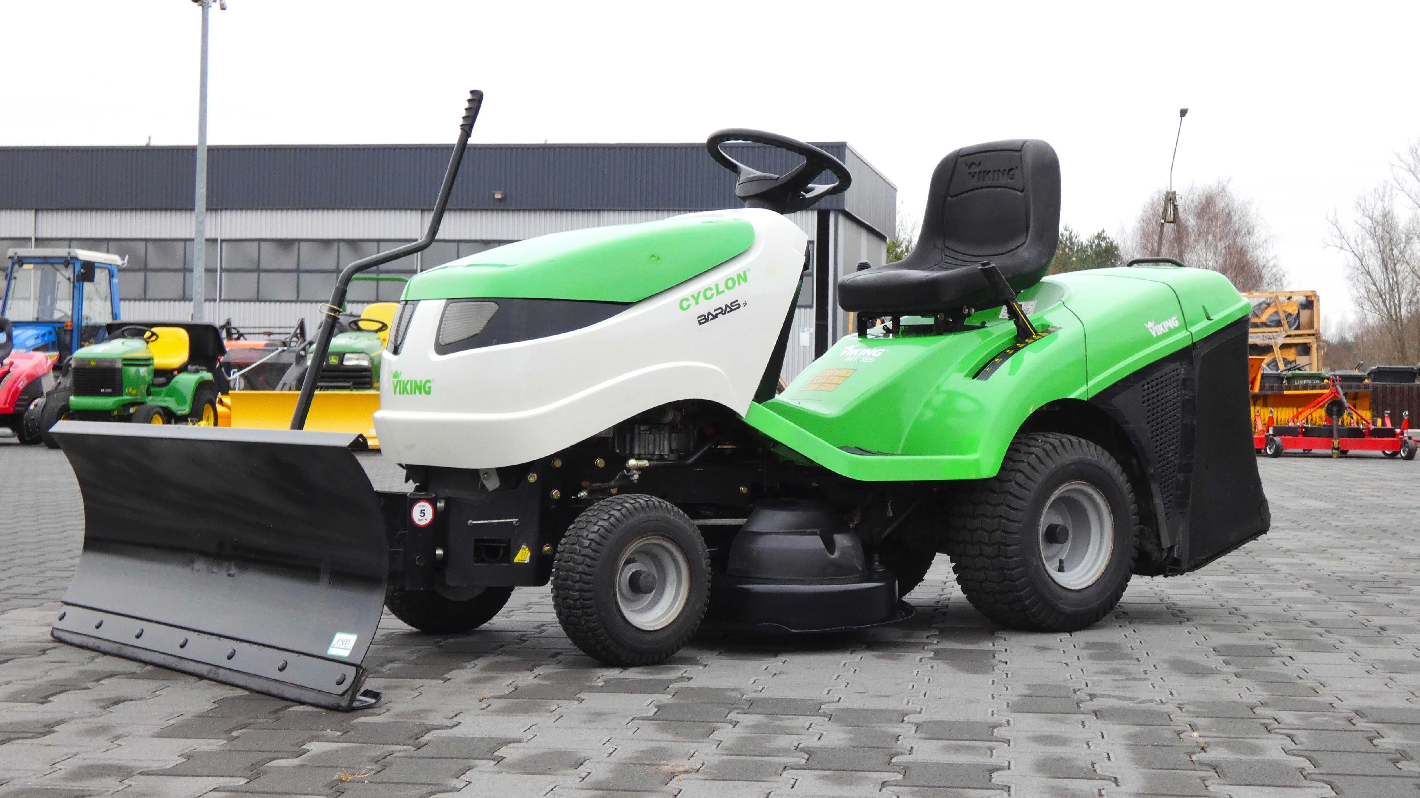 Traktor kosiarka Viking Cyclon MT585 B&S  Pług (301101.4) Baras