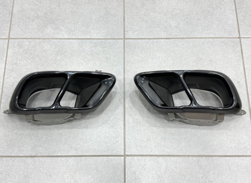 Насадки на выхлопные трубы M Paket LCI BMW X5 G05 X6 G06 X7 G07 черные