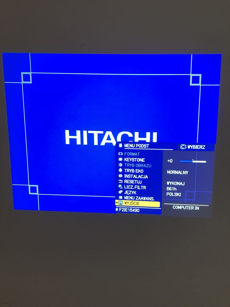 Projektor Hitachi CP-RX93