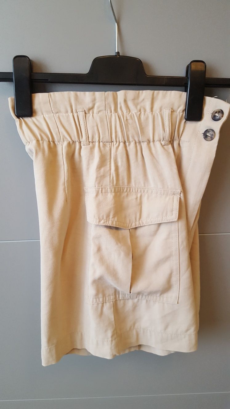Szorty, spodenki wysoki stan z kieszeniami h&m