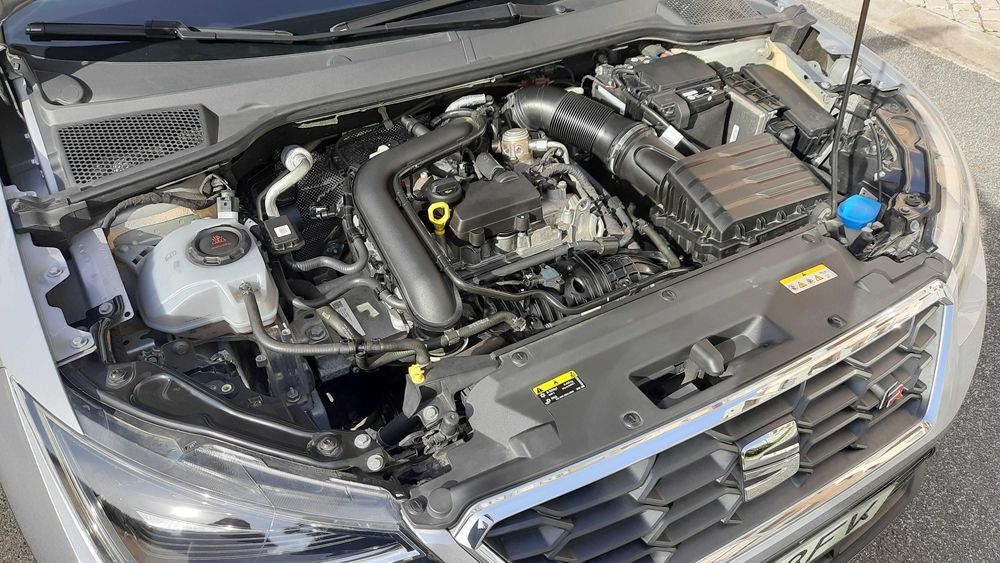 SEAT Arona 1.0 TSI FR 110Cv de Abril de 2021