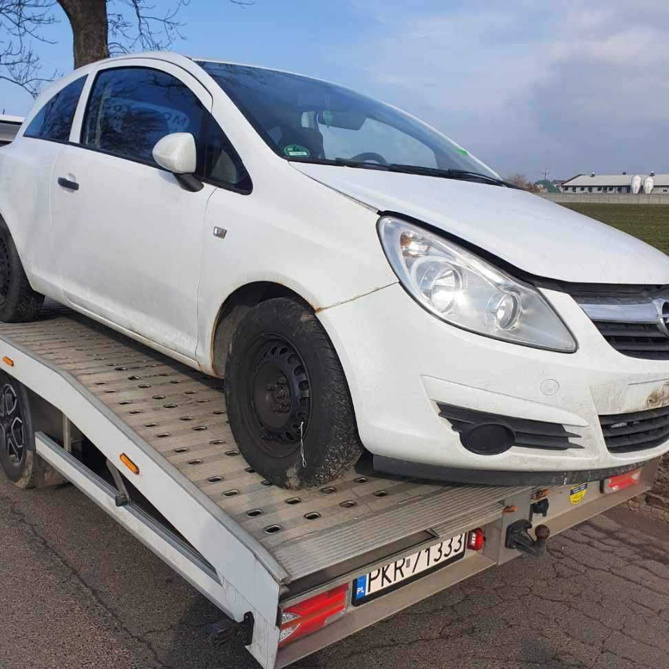 Opel Corsa D 1.2 benzyna klima wspoma import Niemcy, dowóz do 50 km