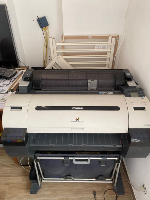 -Plotter de grande formato Canon IPF 770 usada