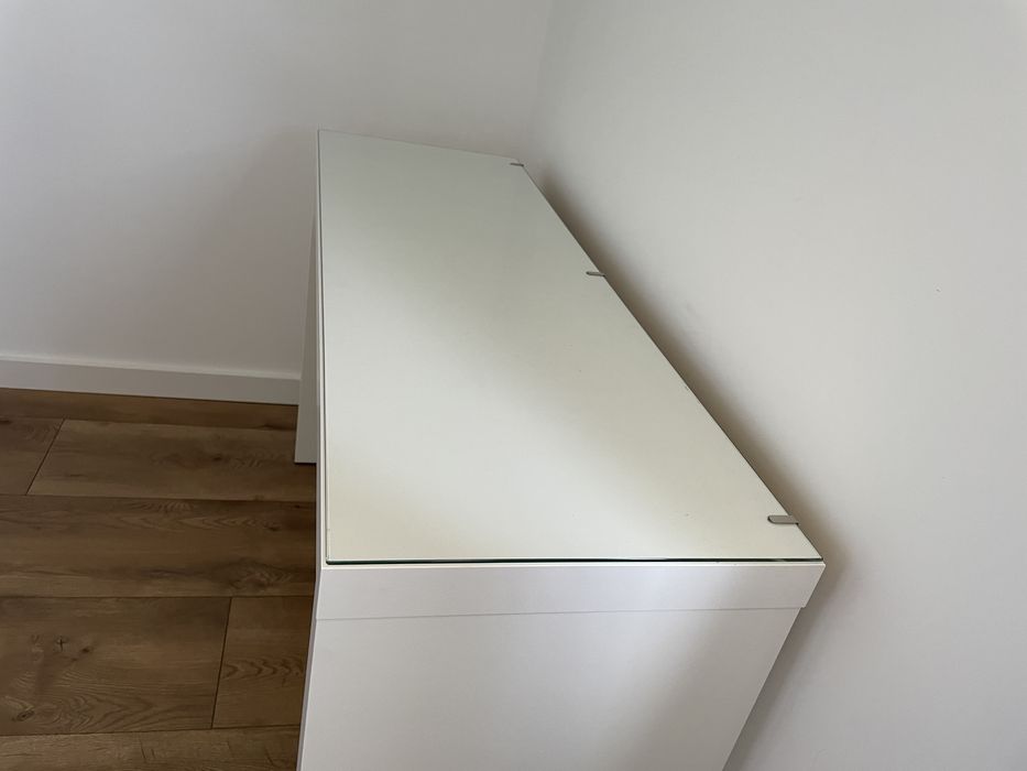 IKEA Malm toaletka biała 120x41 cm szklany blat stan dobry
