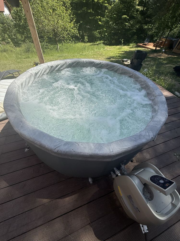 Sprzedam sprawne używane jacuzzi