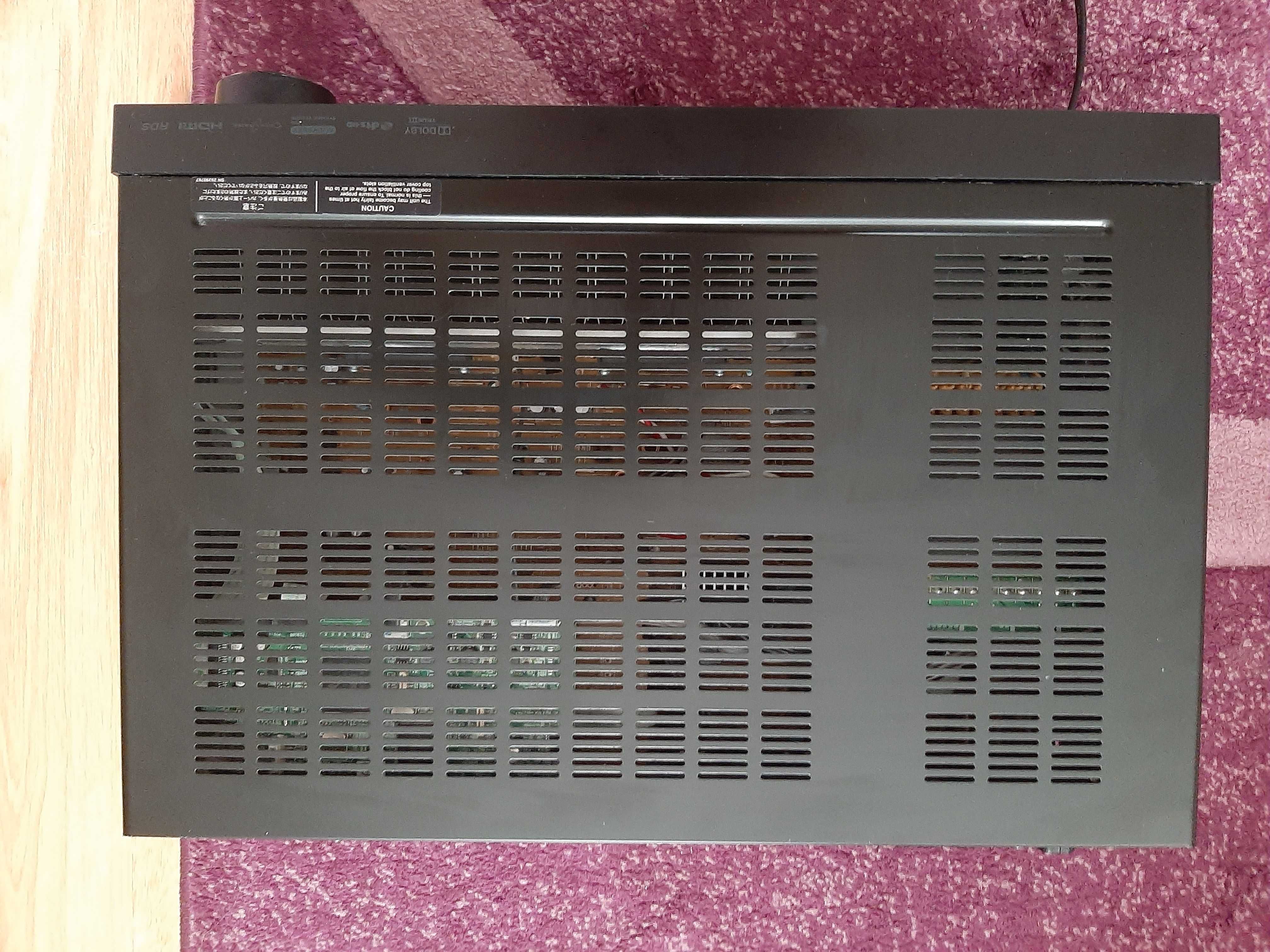 Amplituner Onkyo z pilotem sprzedam