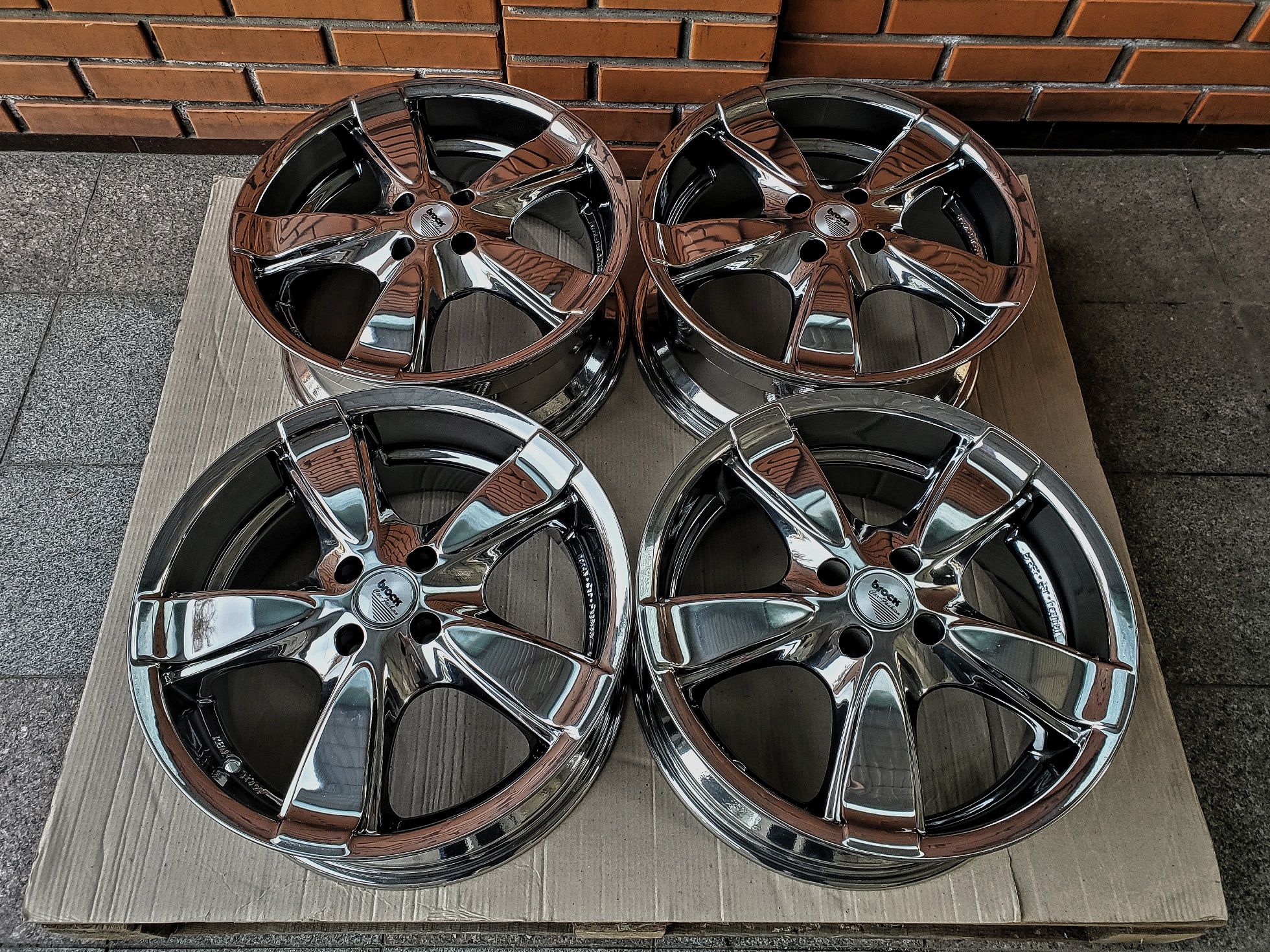 Нові R17 4x100 | 7.5J ET35 ЦО63.4 | BROCK | Original | Germany | NEW