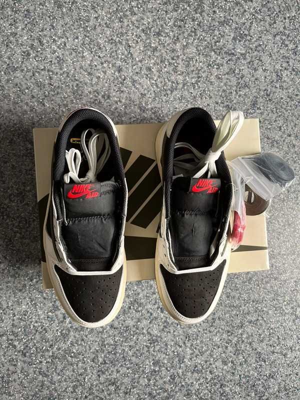 Jordan 1 Retro Low OG SP Travis Scott Olive R39