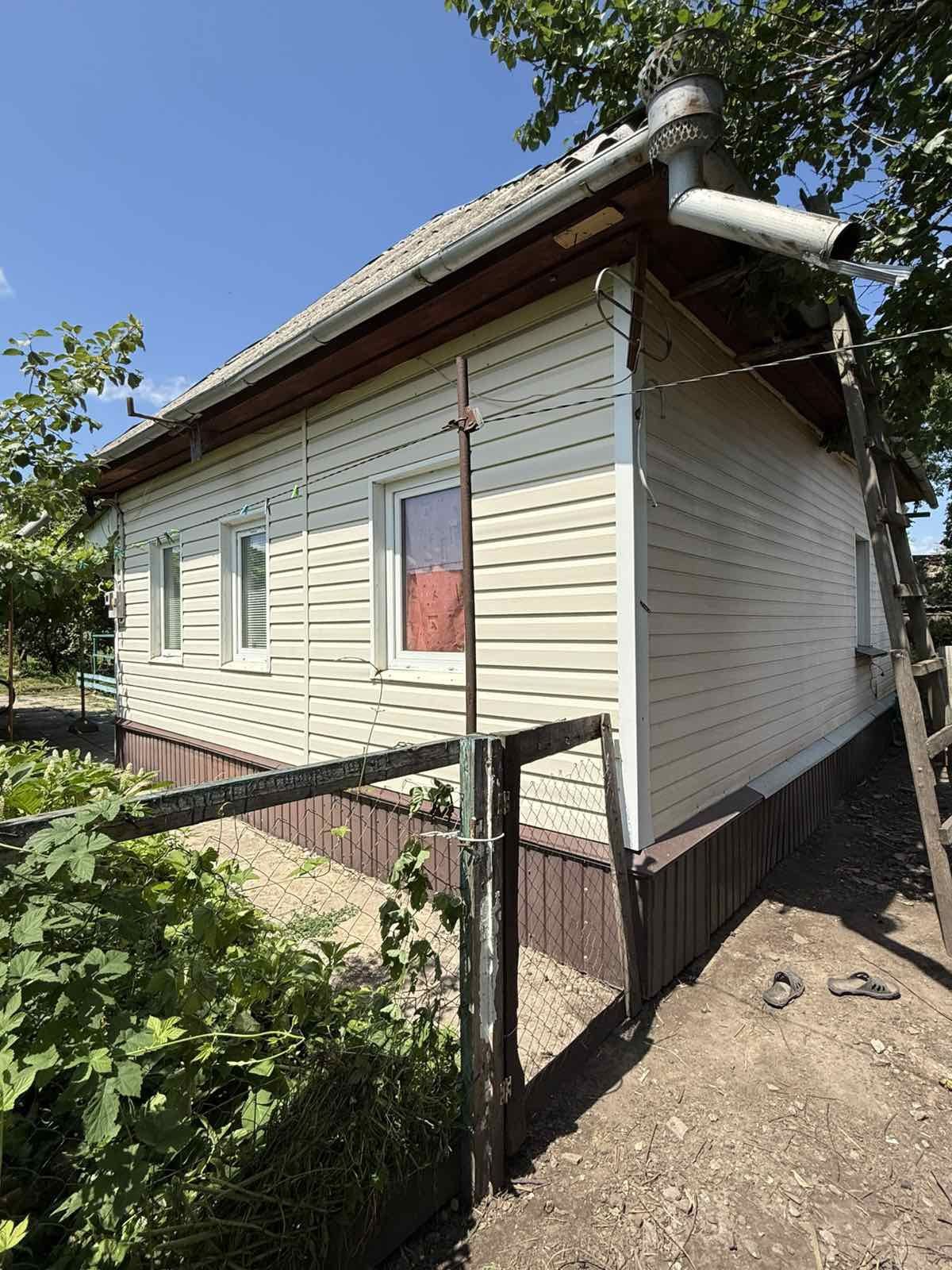 Продаж будинок район 14 школи