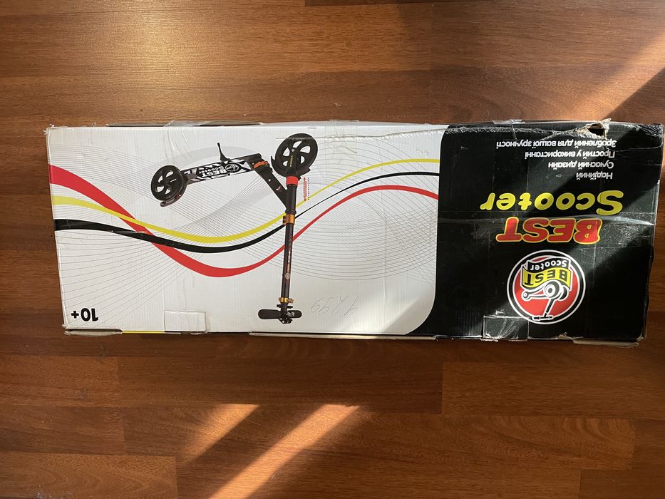 Продаю Б/у самокат Best Scooter