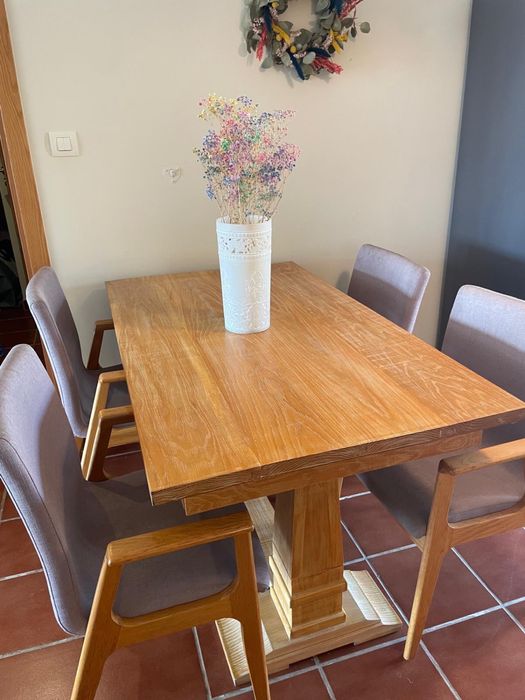 Mesa de jantar madeira
