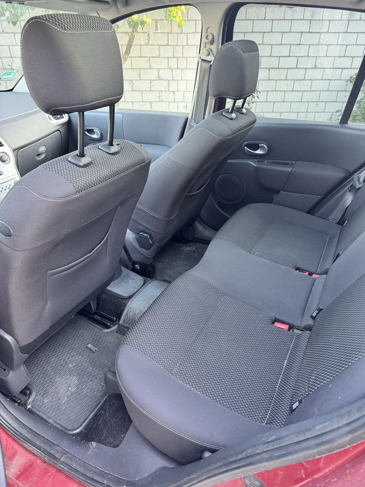 Renault Grand Modus 1.2 101km 154tkm 2010