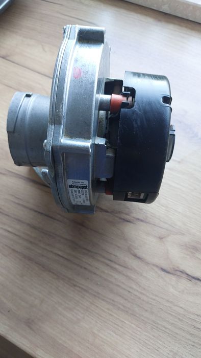 Wentylator junkers np zsb14-3 itd...