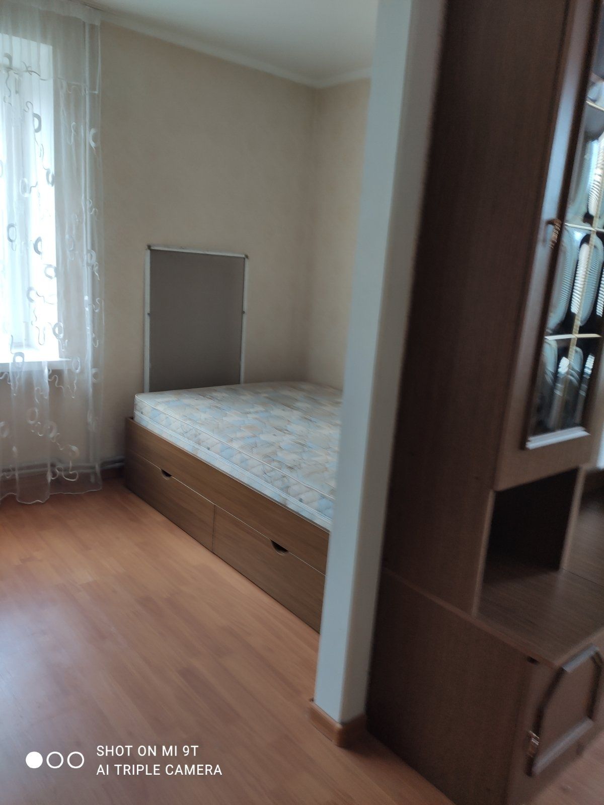Здам   2 ну .кв.в центрі з  а/о.