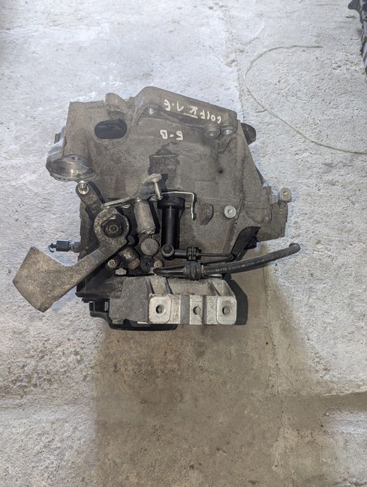 Кпп,коробка передач 1.6б, FVH 040712 для фольцваген гольф 5, шкода А5,