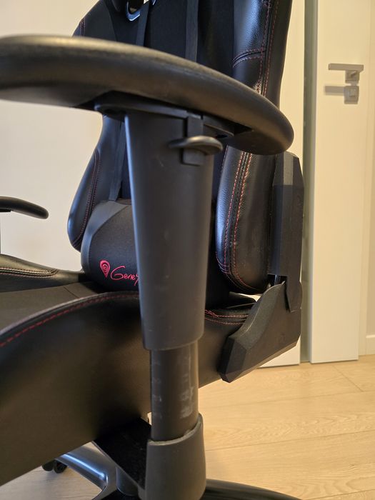 Genesis Nitro 550 - fotel biurowy gamingowy