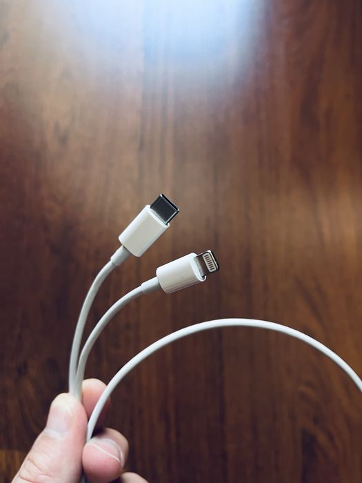 Oryginalny kabel do iPhone do ładowania USB-C Lightning Apple
