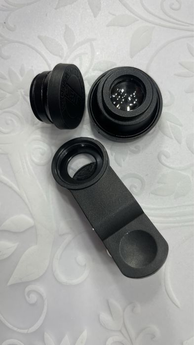 Продам лінзу.