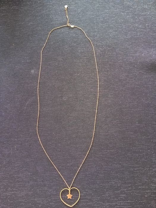 Naszyjnik dłuższy serce z gwiazdką.