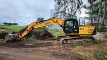 Koparka gąsienicowa JCB JS 220 LCT4