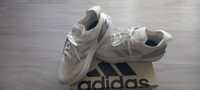 Tenis Adidas Avryn Running