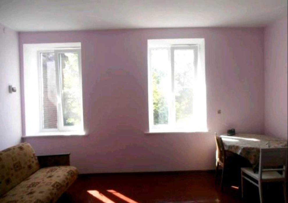 Продам 2-х ком гостинку санаторий 
,, Берминводы."