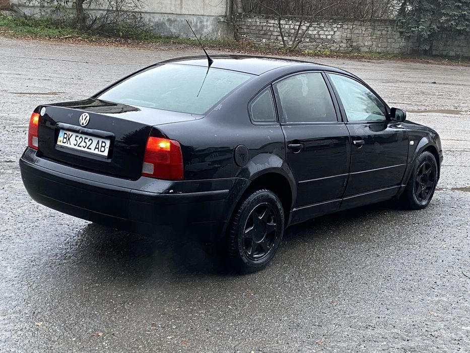 Passat B5 1.6 бензин