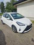 Toyota Yaris Hybryda Automat niski przebieg