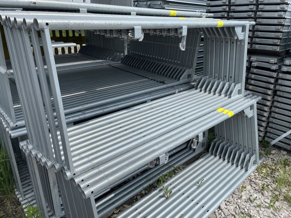 Rusztowania elewacyjne 100m2 Syst. Plettac, Bauma, Modułowe.