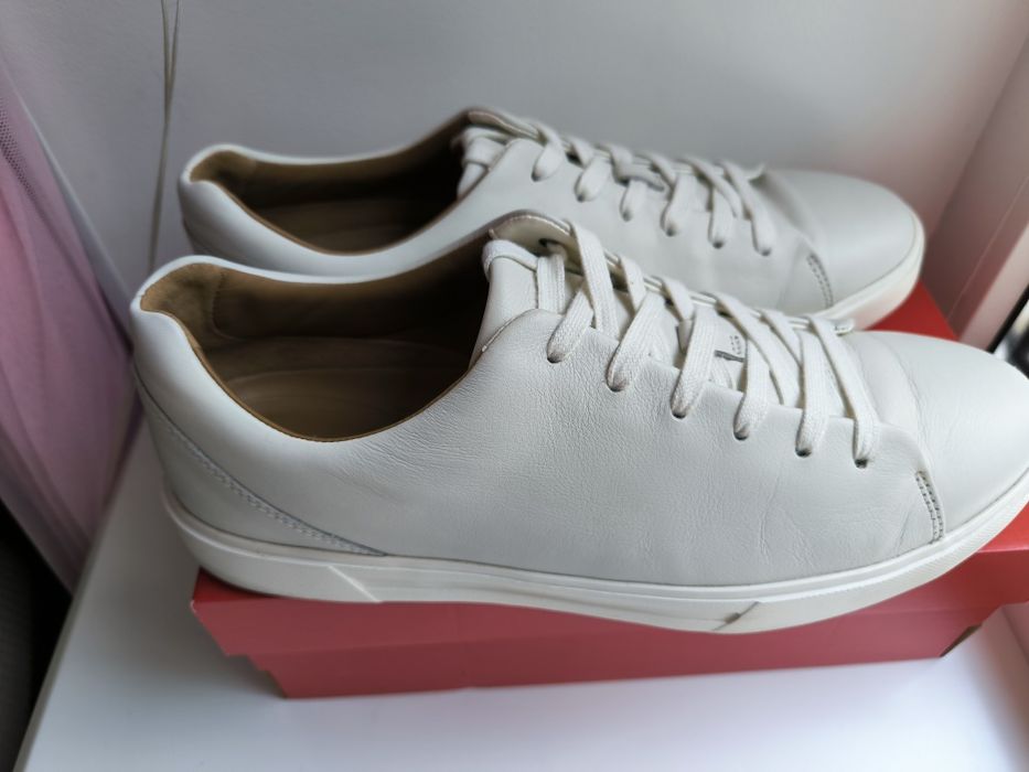 Мокасіни сліпони кеди кросівки шкіра Clarks білі 45-46