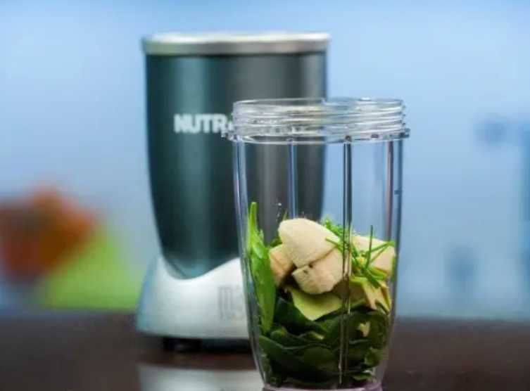 блендер 900 Вт NutriBullet для смузи мощный измельчитель персональный