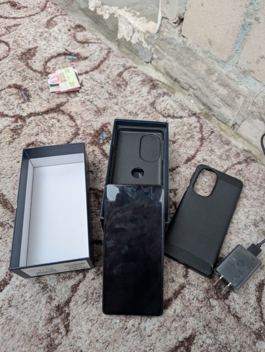 Motorola edge plus 2022 5g(моторола)