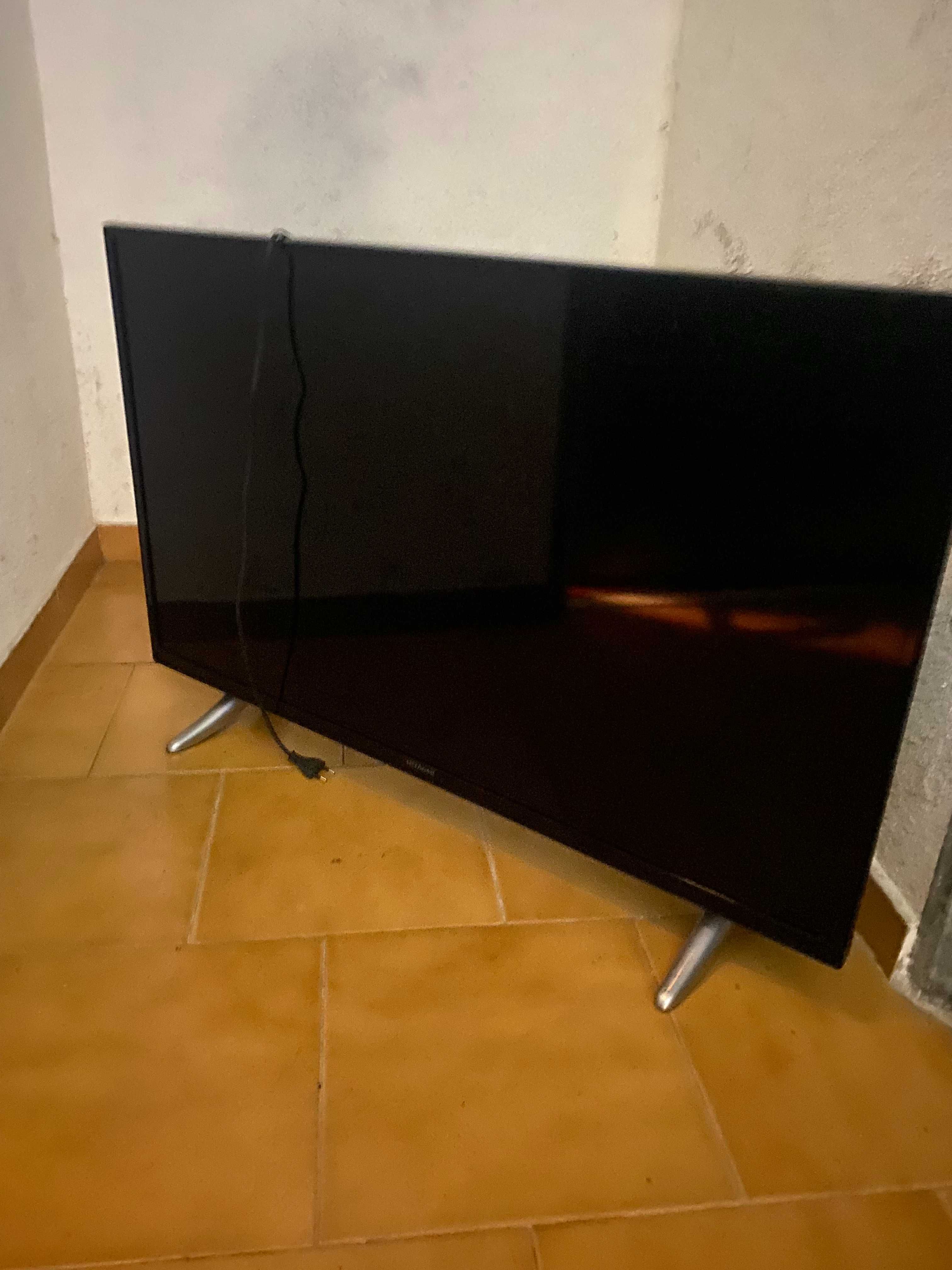 Televisor LED Hitachi