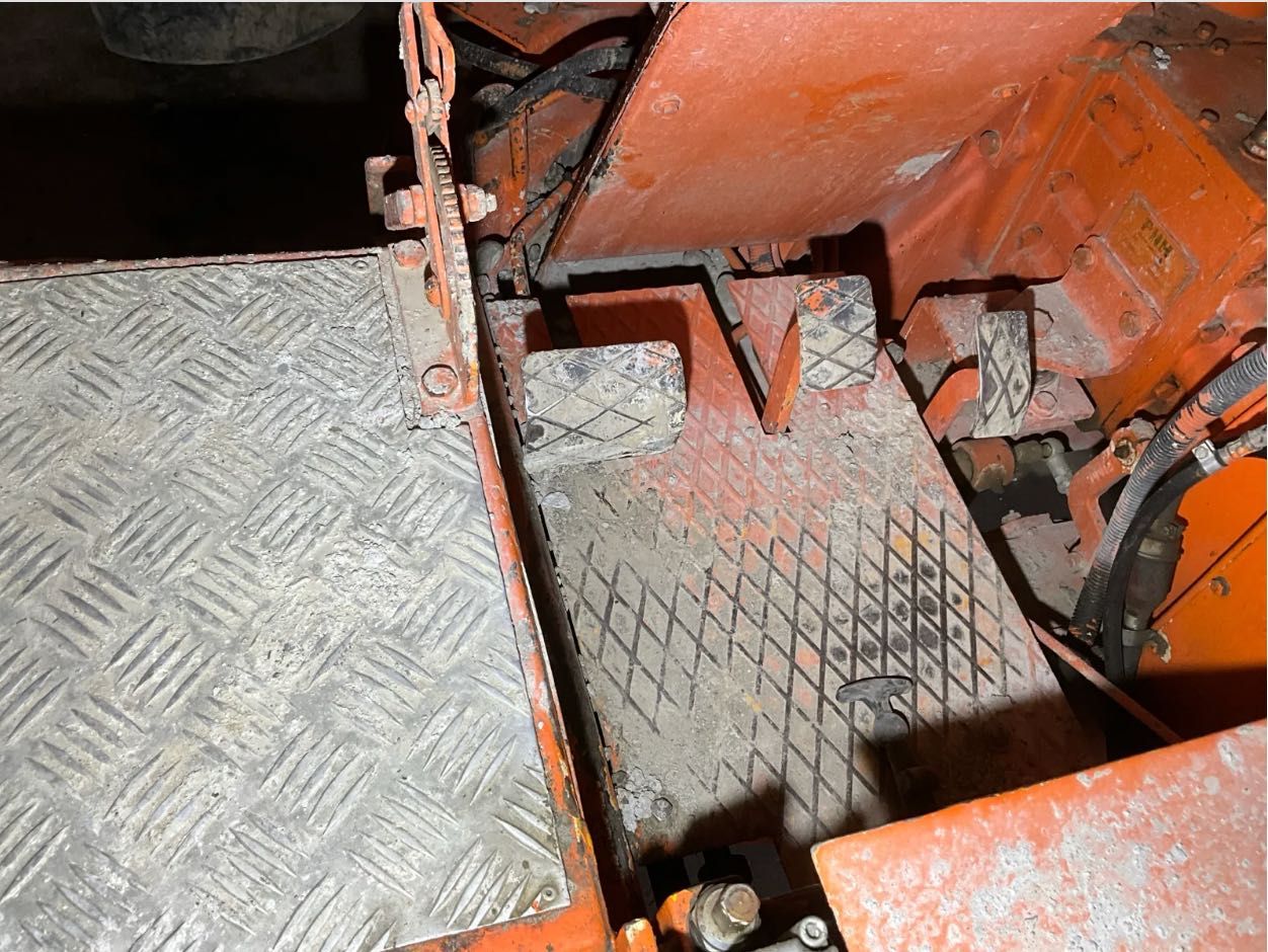 wozidło budowlane thwaites jcb case volvo ben ford bell teren 3 tony