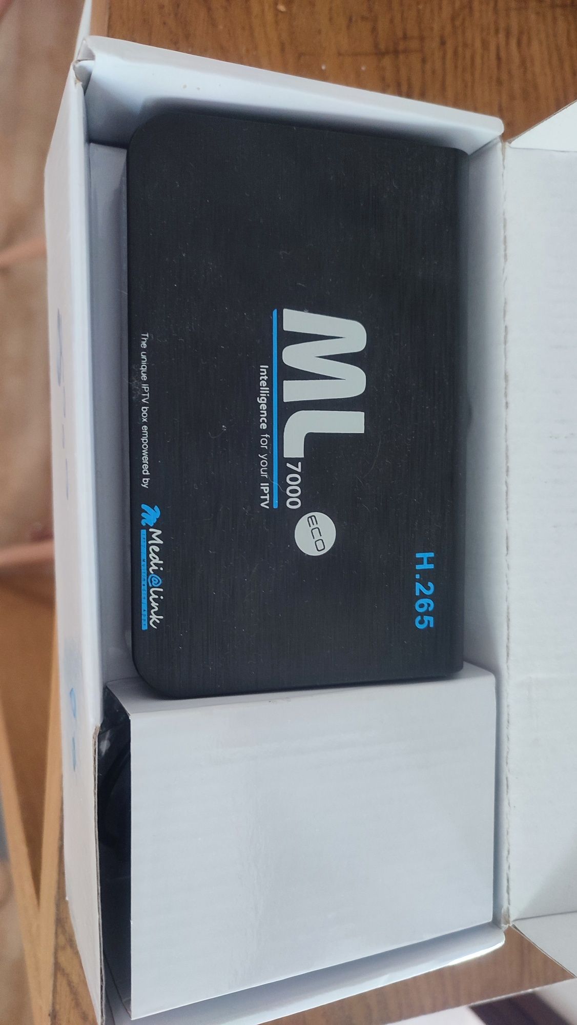 Box TV  iptv ML7000