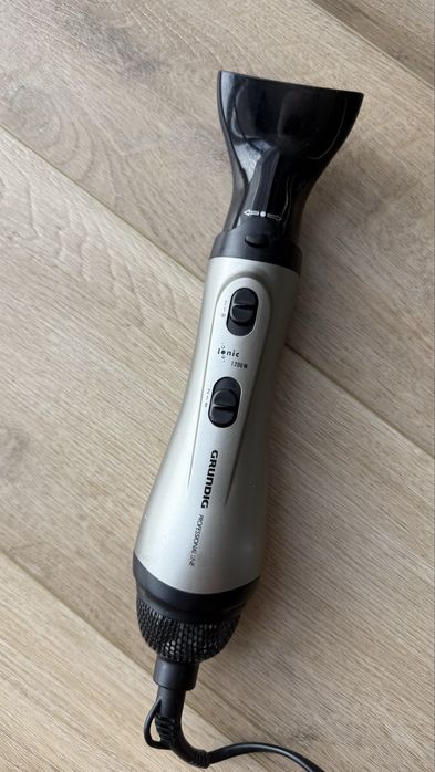 Фен Grundig Professional Line Ionic 1200W