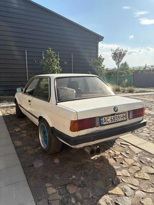 BMW e30 купе m20b20