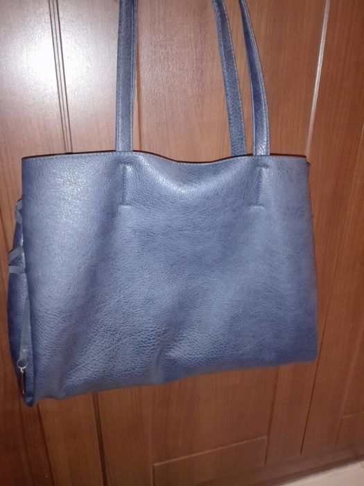 Torebka damska granatowa Orsay z cekinami