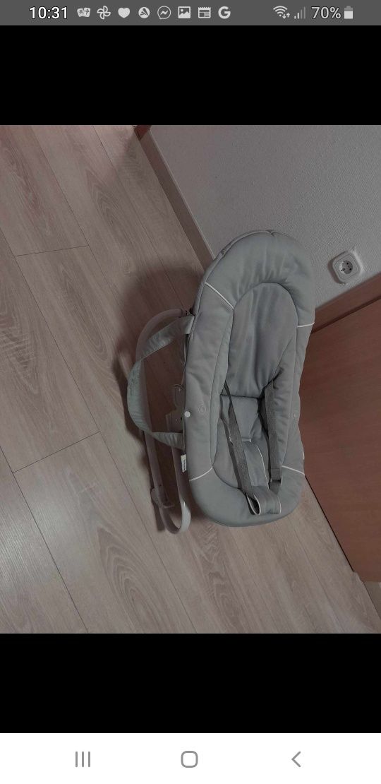 Sprzedam krzesełko do karmienia i leżaczek