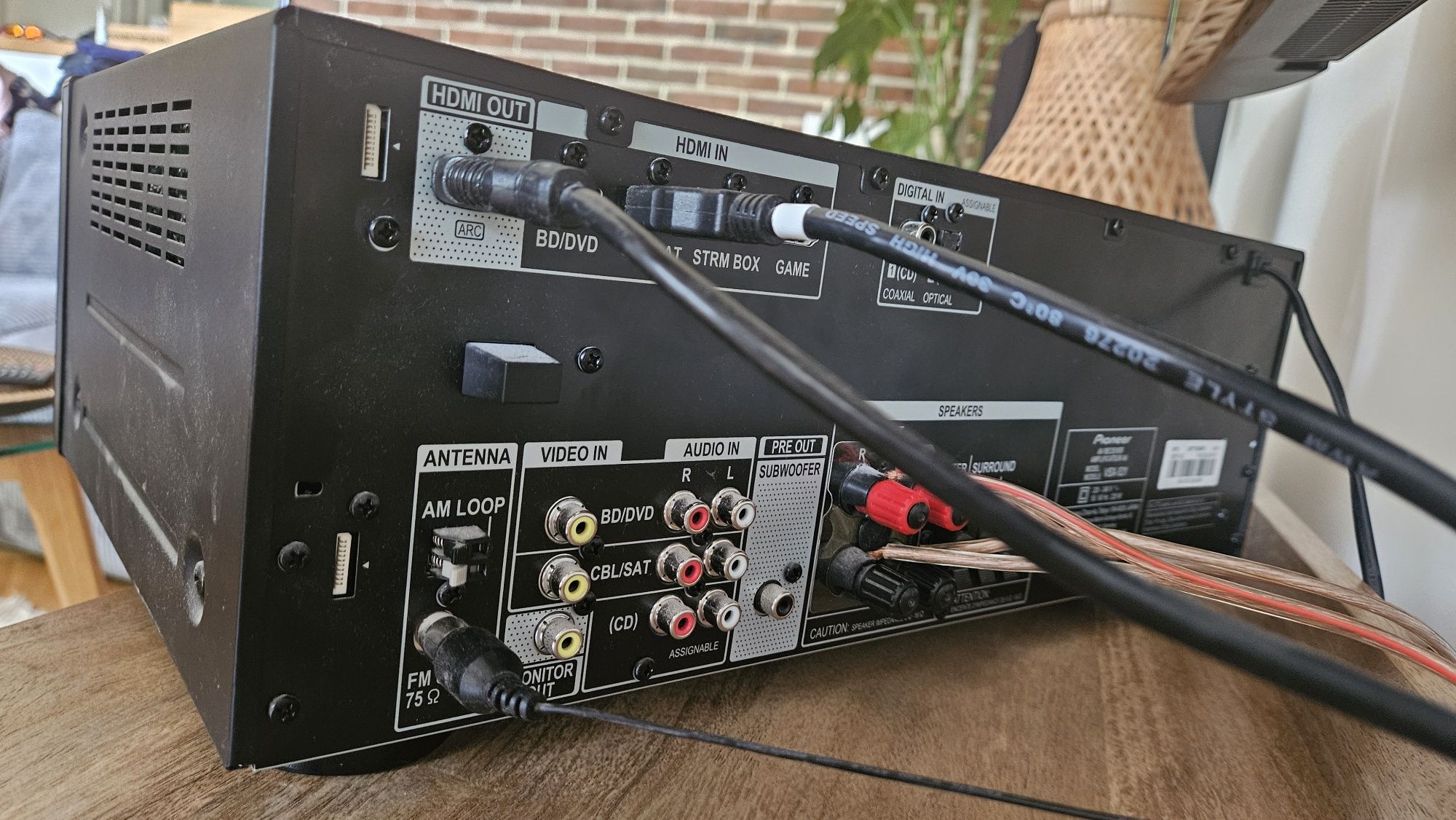 Amplituner Pionner VSX 531 głośniki 2x200Watt STX  Kino domowe zestaw