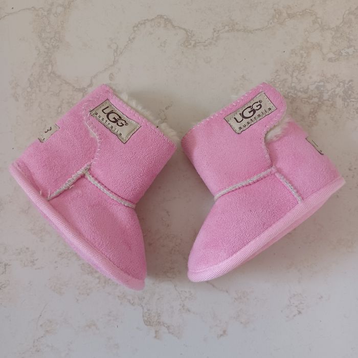 Buciki niechodki UGG AUSTRALIA nowe różowe