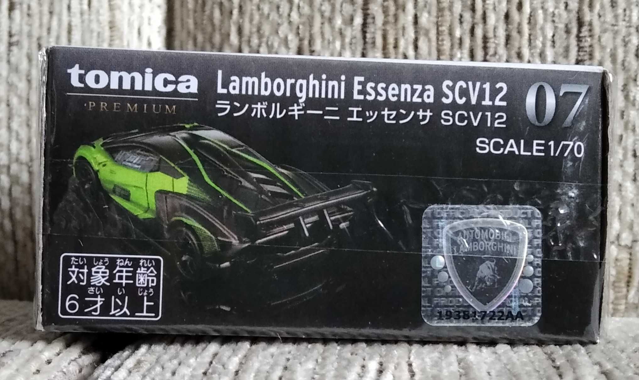 Tomica Premium #07 - Lamborghini Essenza SCV12 jak Hot Wheels
