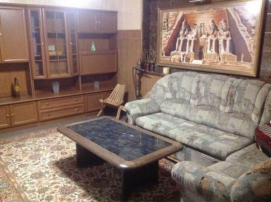 Оренда будинку на подолі