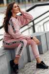 NUMINOU 36/38 logowany rozowy welurowy dres z lampasami