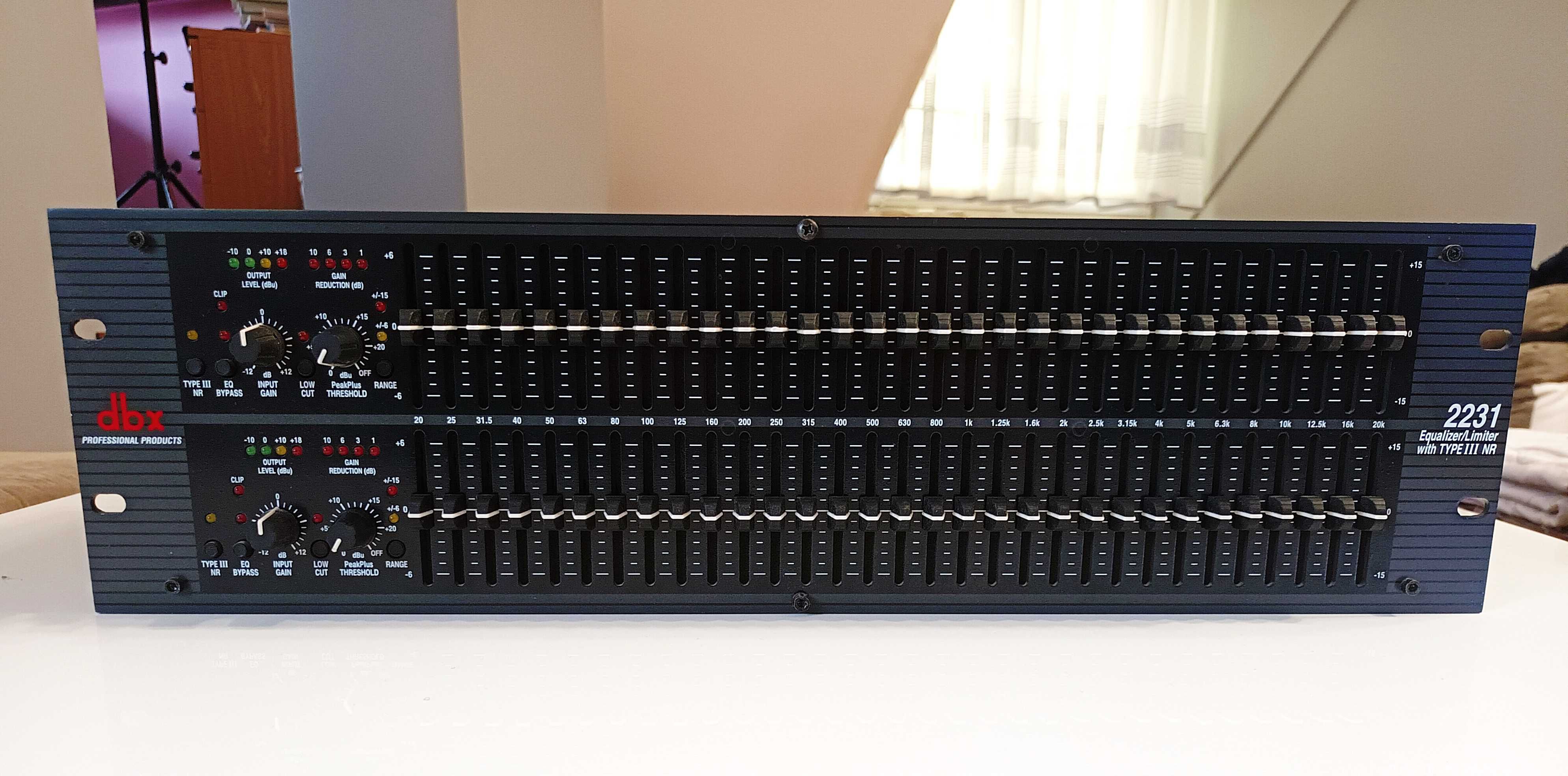 Equalizer - Korektor graficzny DBX 2231