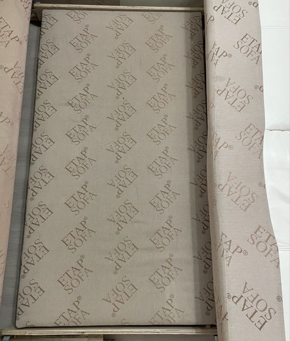 Narożnik ze skóry Etap Sofa z funkcją spania ze stolikiem