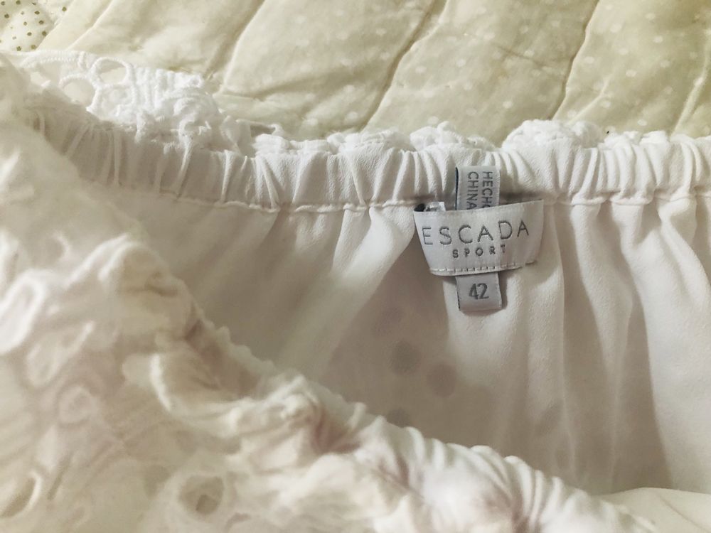Vestido Escada renda
