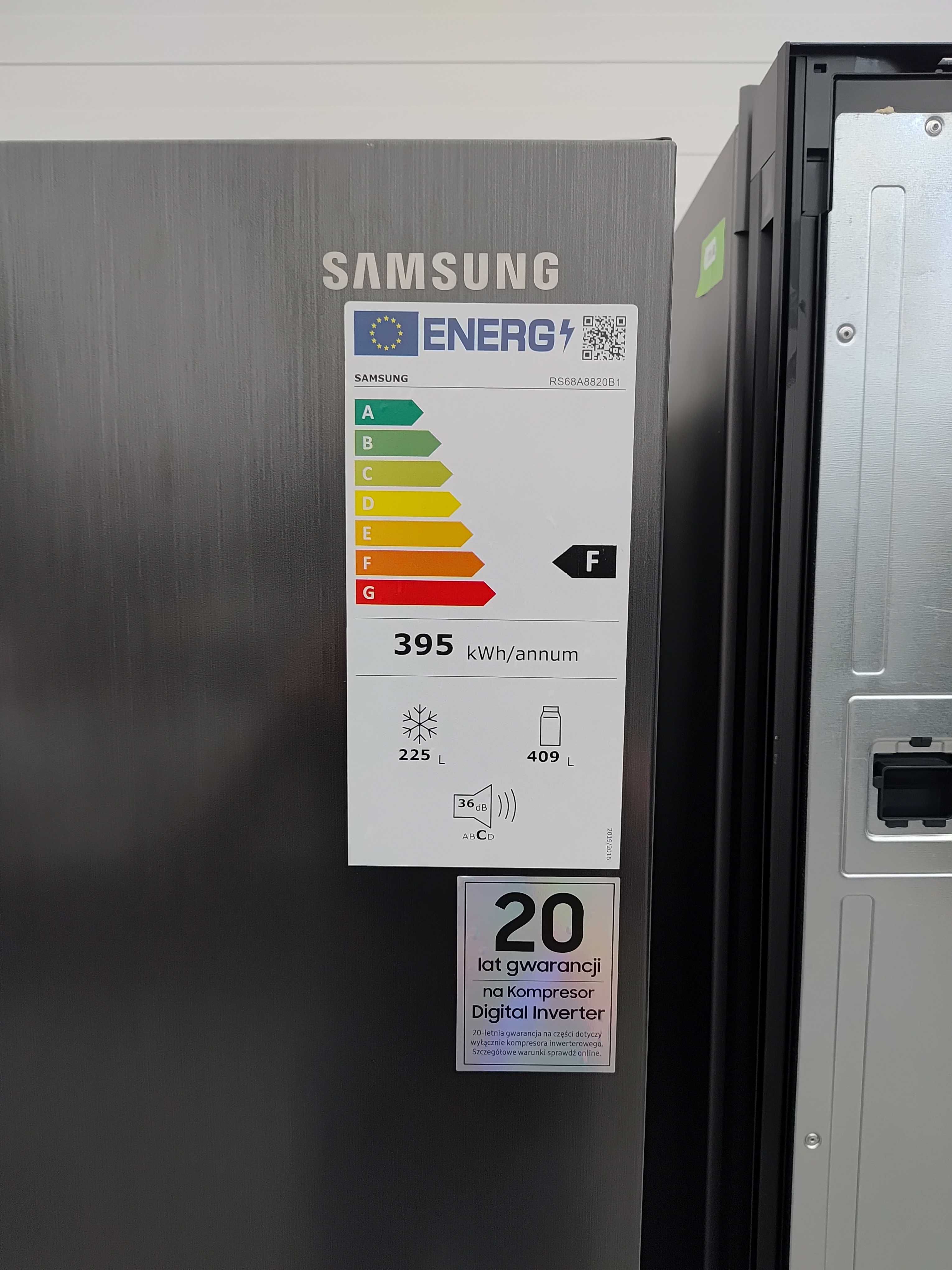 Lodówka Samsung RS68A8820B1, Side by Side, SpaceMax, 634l