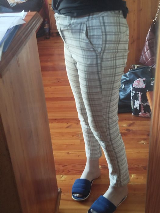 Spodnie w kratkę