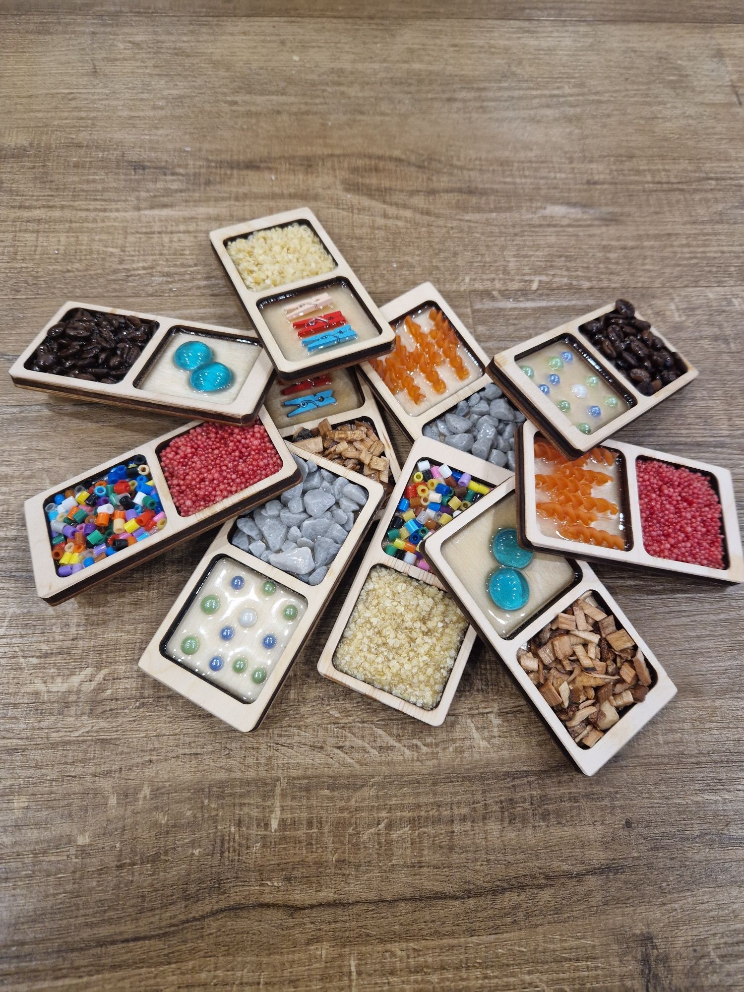 sensoryczne domino handmade drewniany Montessori terapia ręki panele
